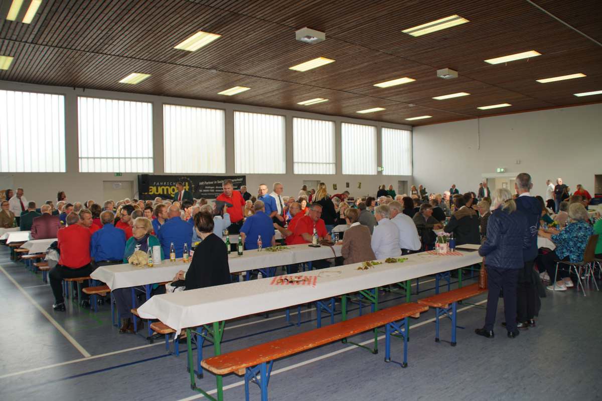 Die Seemenbachhalle war voll ;-)